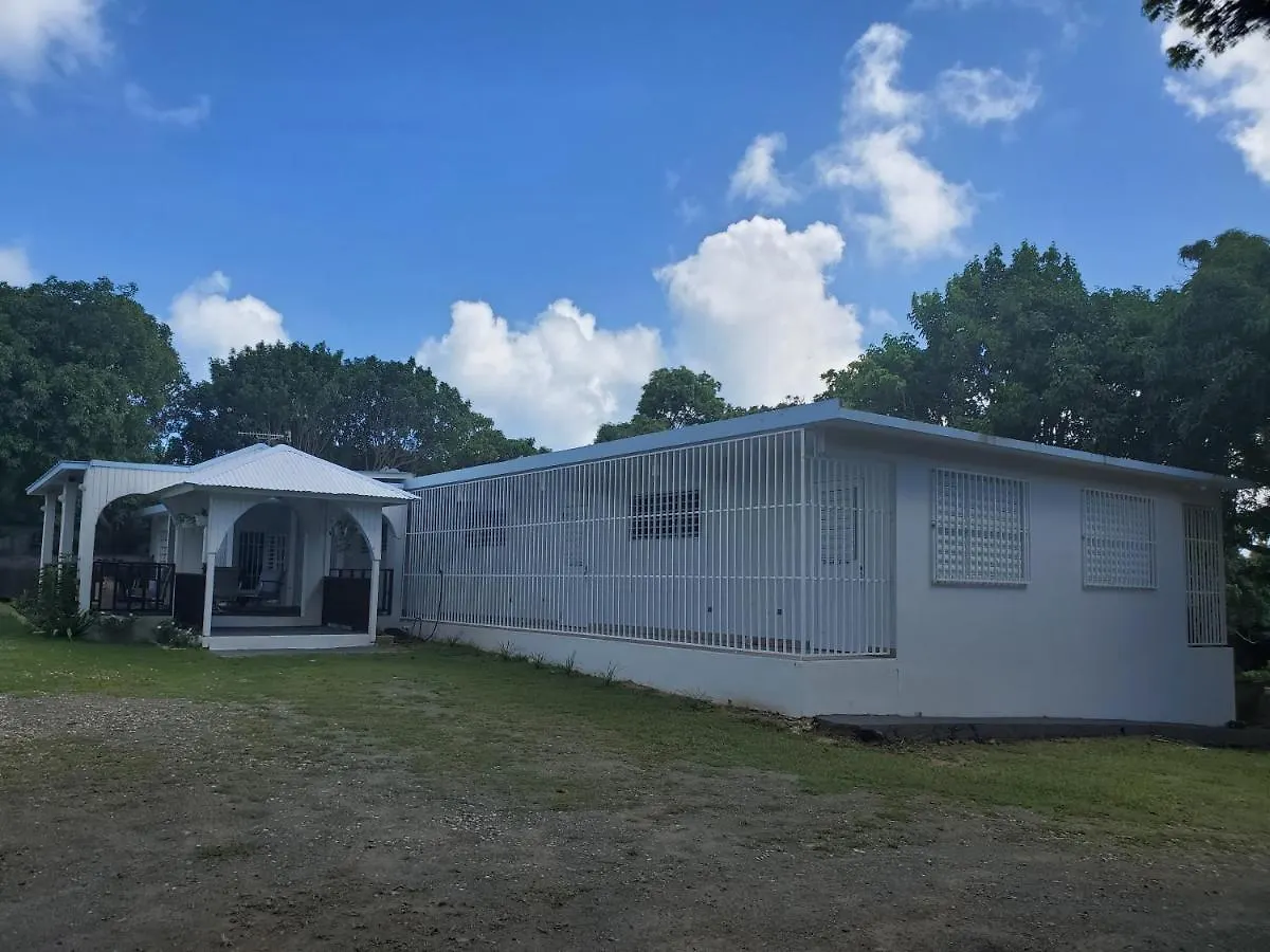 Crab Island Adventures Apartments Vieques